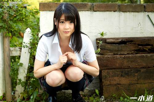 Thông Lỗ Đái Cho Em Nữ Sinh Mới Lớn